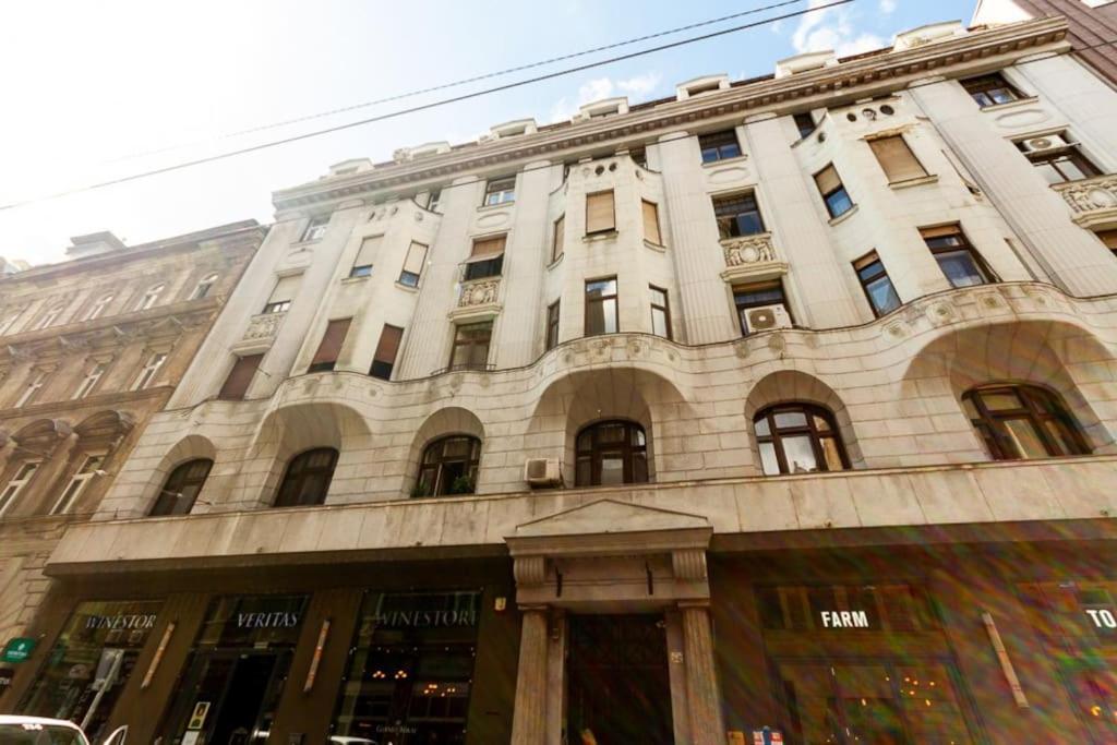 Historic Charm On Dohany Street By Newave Budapeste Exterior foto